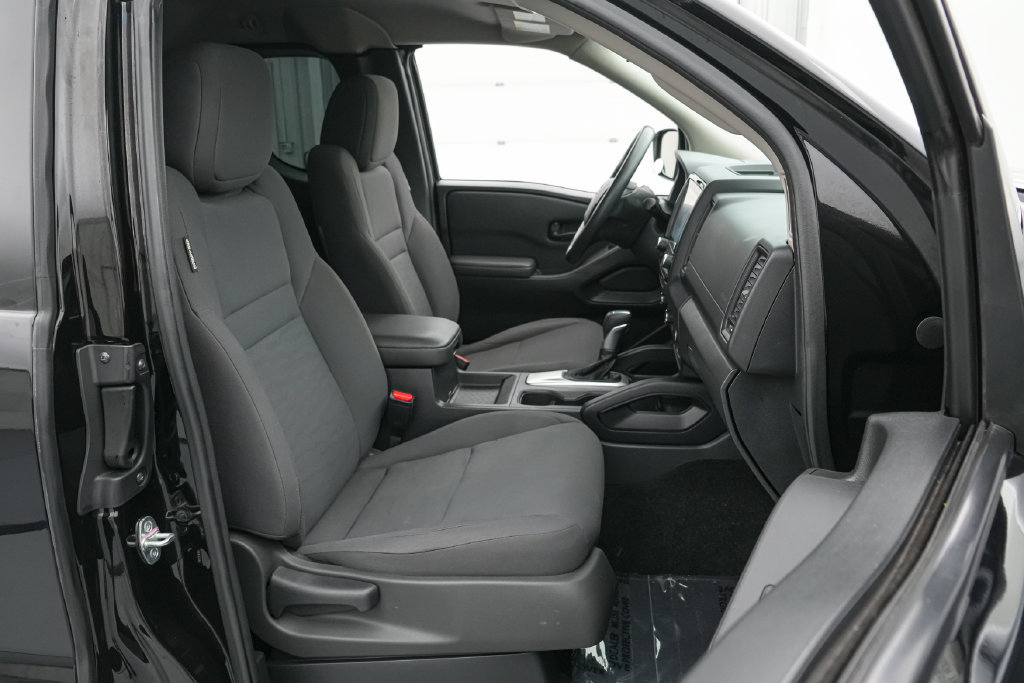 Used 2022 Nissan Frontier S RWD image 20