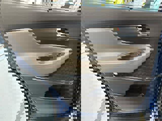 Used 2020 Hyundai Santa Fe Limited image 26