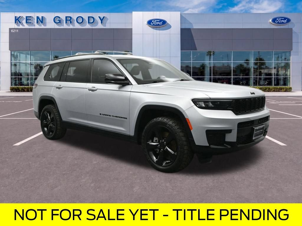 Used 2021 Jeep Grand Cherokee L Laredo AWD/4WD image 1