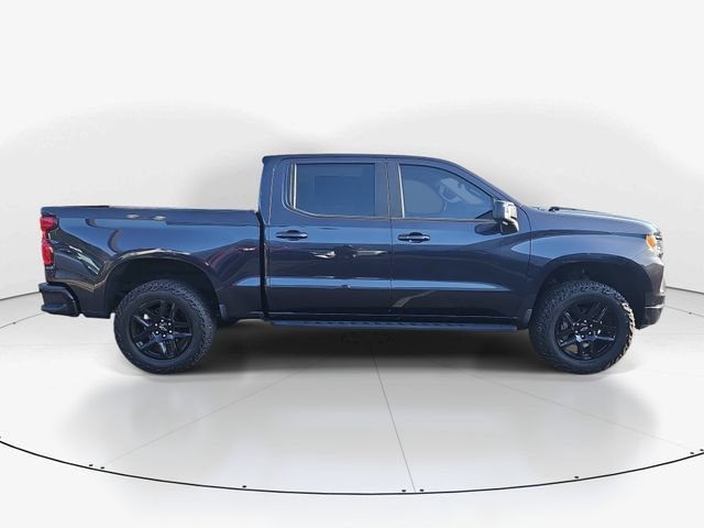 Used 2022 Chevrolet Silverado 1500 LT Trail Boss w/ LT Trail Boss Premium Package AWD/4WD image 3
