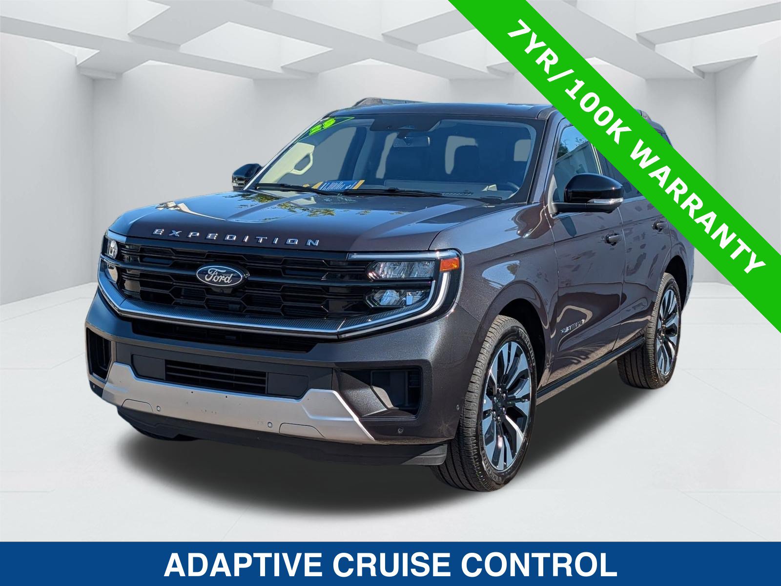 Certified 2025 Ford Expedition Platinum w/ Driver's Package AWD/4WD image 7