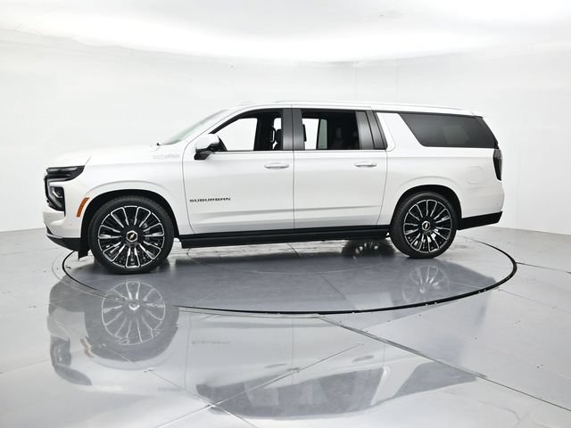 Used 2025 Chevrolet Suburban High Country AWD/4WD image 6