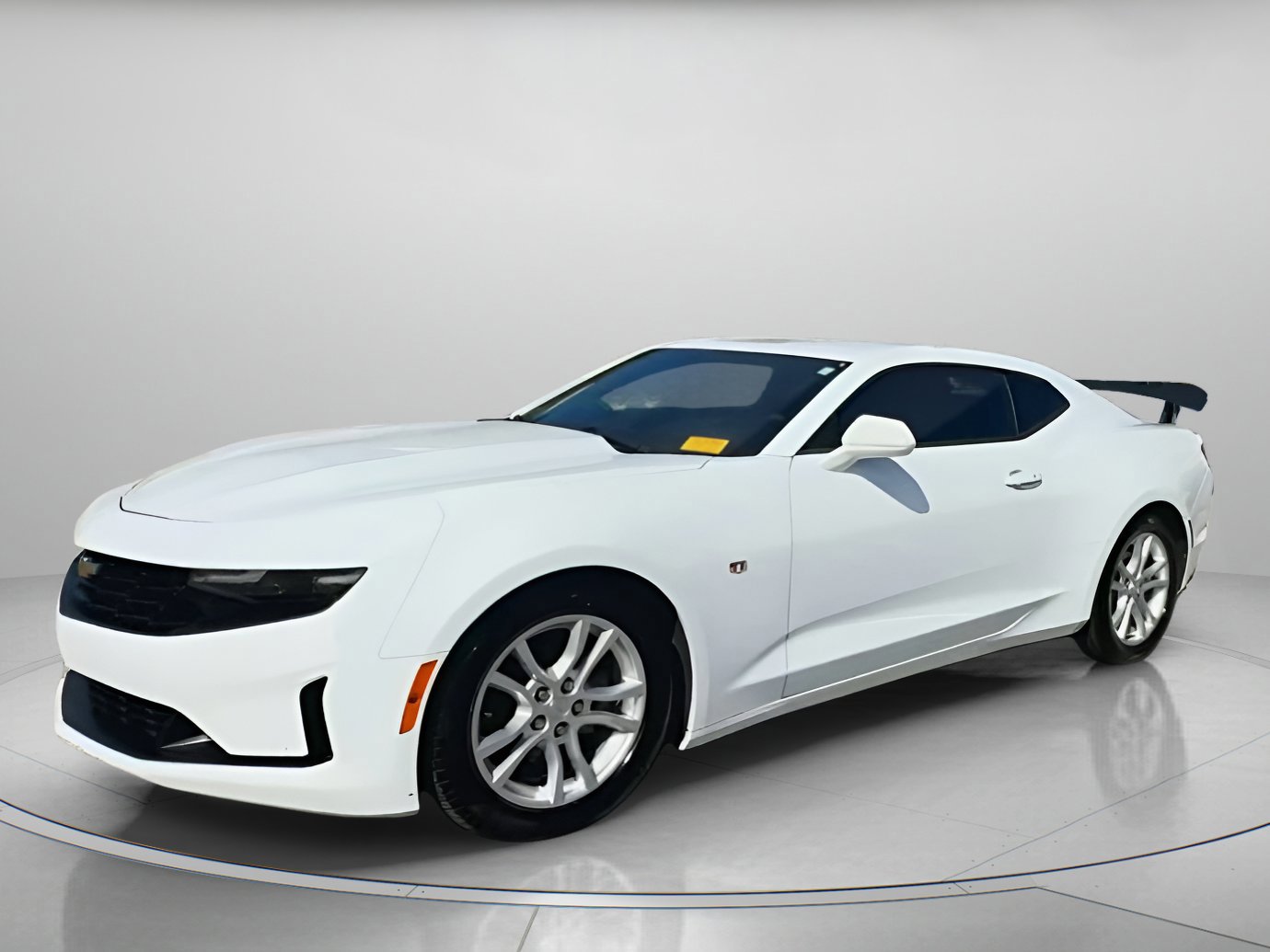 Used 2020 Chevrolet Camaro LS image 5