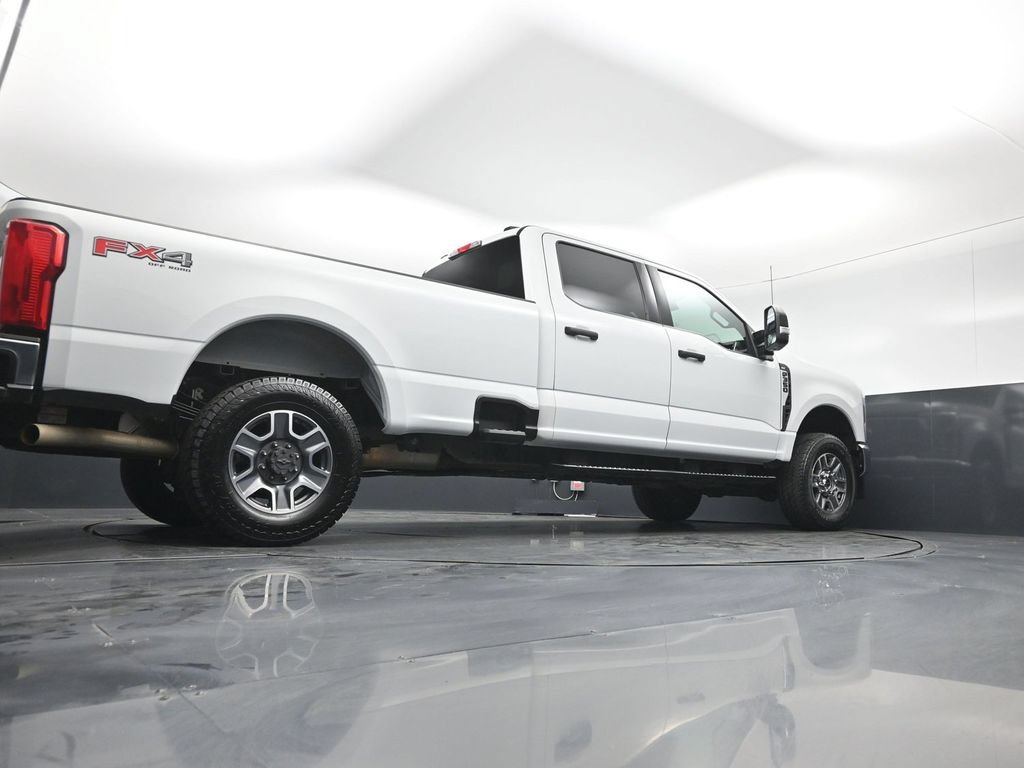 Certified 2025 Ford F350 XLT AWD/4WD image 44