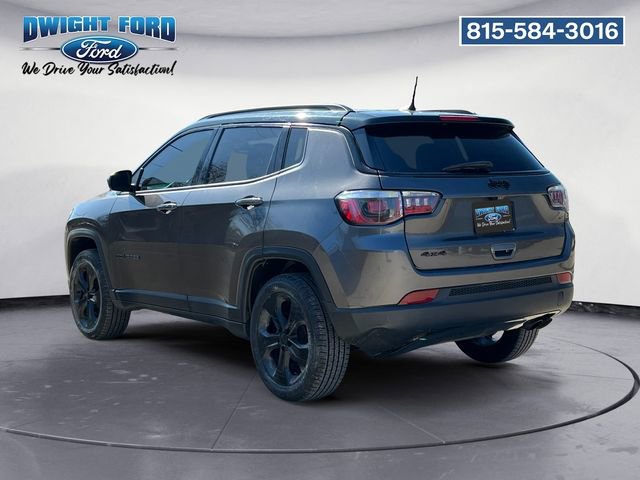 Used 2019 Jeep Compass Latitude AWD/4WD image 3