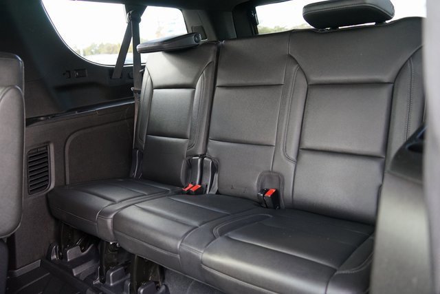 Used 2021 Chevrolet Suburban Z71 w/ Max Trailering Package image 8