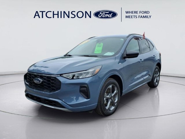 Certified 2024 Ford Escape ST-Line w/ Tech Pack #1 AWD/4WD image 1