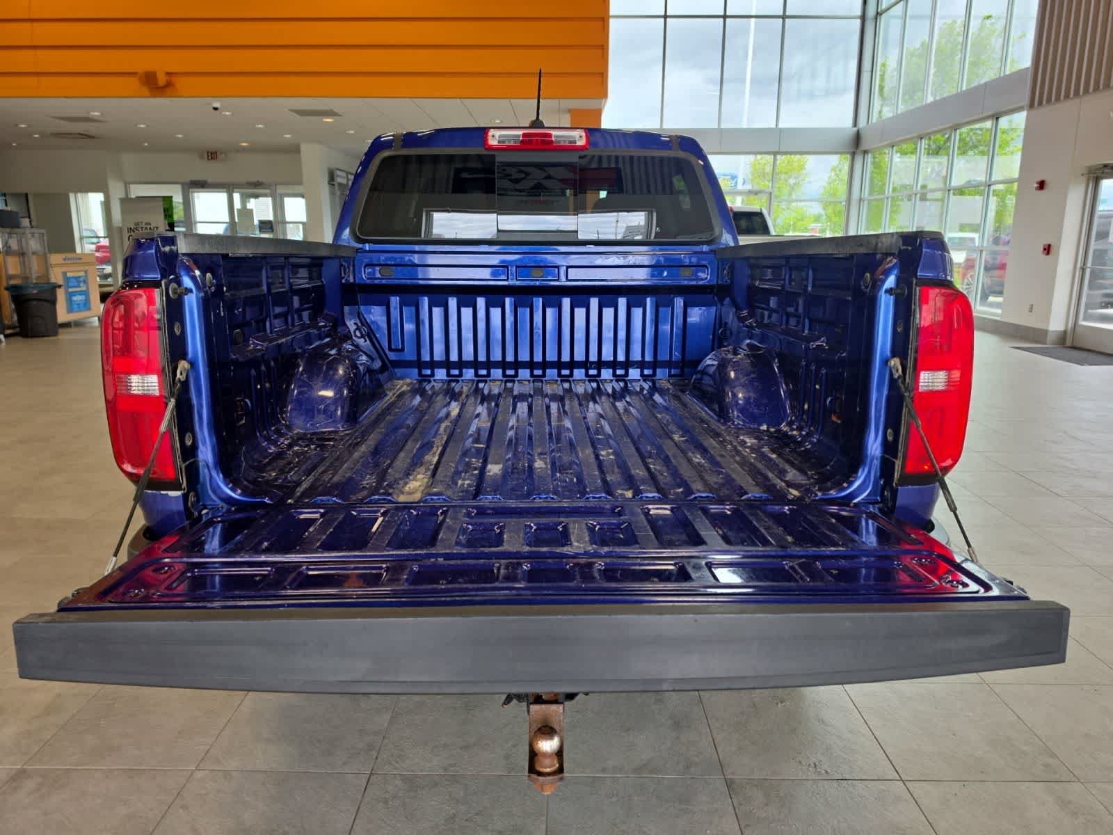 Used 2017 Chevrolet Colorado LT w/ LT Convenience Package AWD/4WD image 31