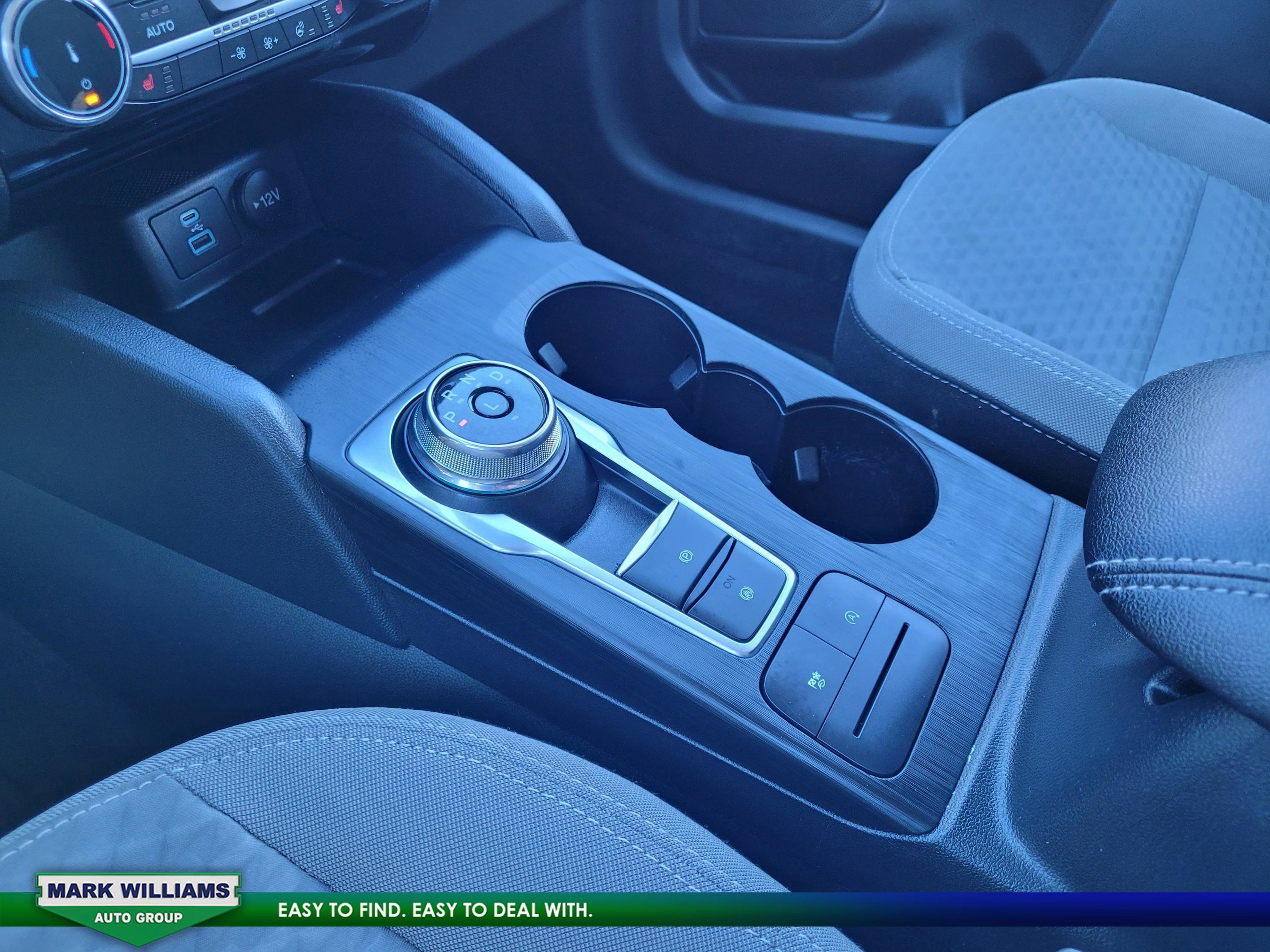 Certified 2022 Ford Escape SE w/ SE Sport Appearance Package image 27