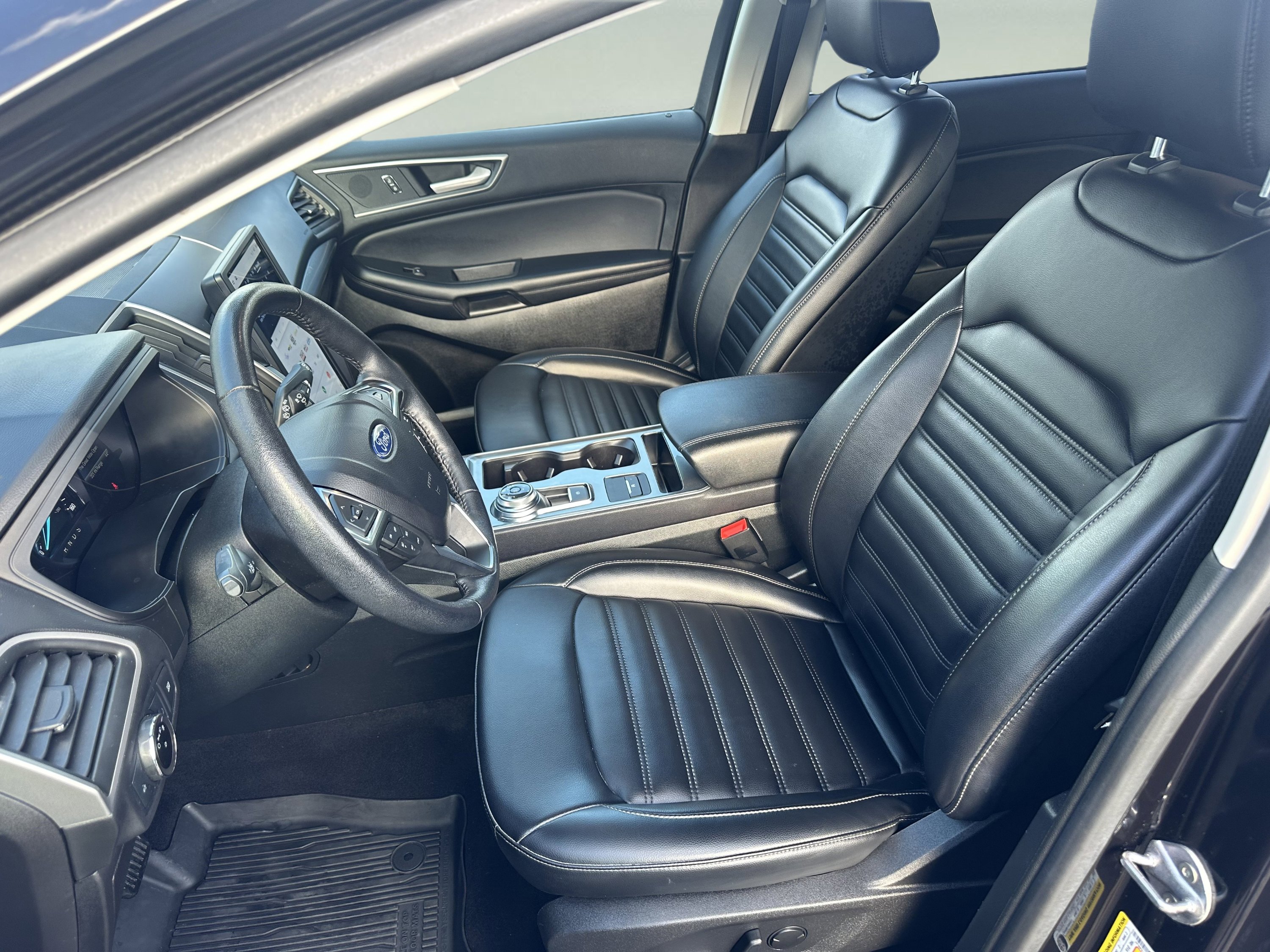 Certified 2023 Ford Edge SEL image 8