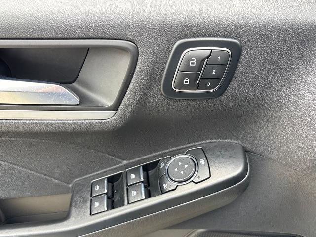 Certified 2024 Ford Escape Platinum w/ Premium Technology Package image 30