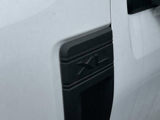 Certified 2025 Ford Maverick XL w/ Equipment Group 102A image 9