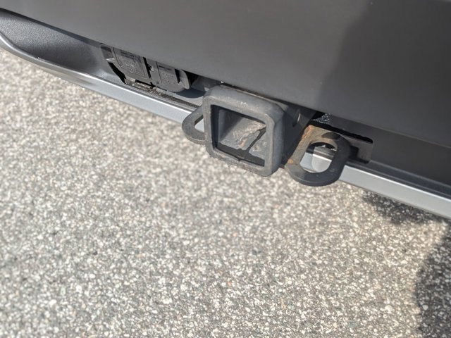 Certified 2023 Ford Explorer XLT w/ Equipment Group 202A image 33