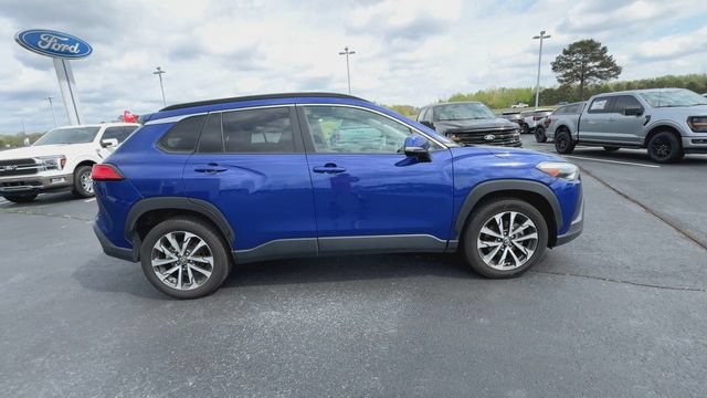 Used 2023 Toyota Corolla Cross XLE AWD/4WD image 9