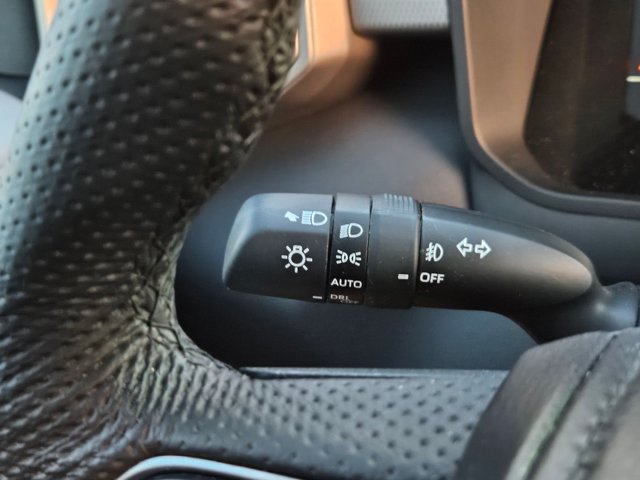 Used 2026 Toyota Tundra Limited AWD/4WD image 21