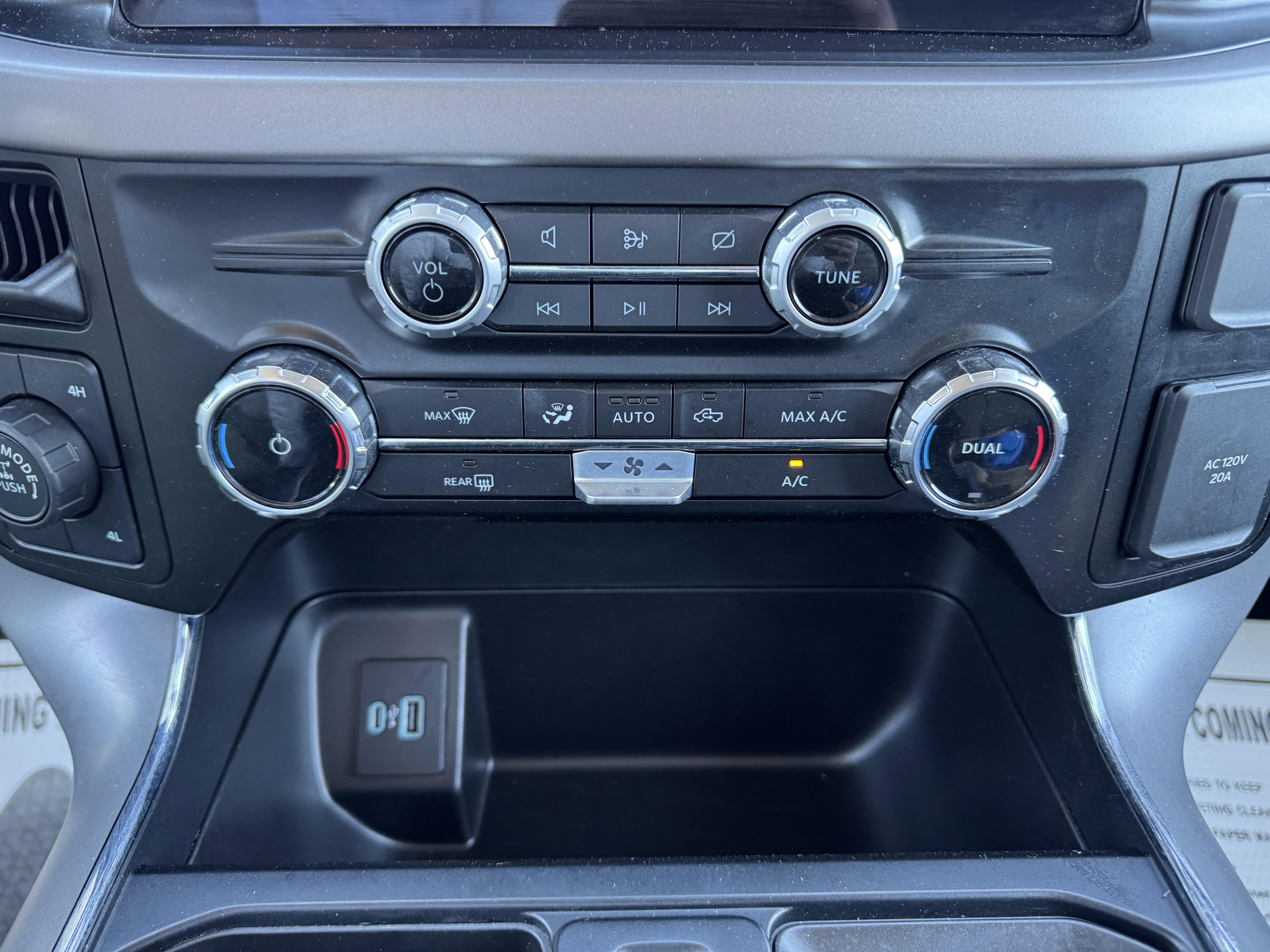 Certified 2024 Ford F150 XLT w/ Mobile Office Package image 23