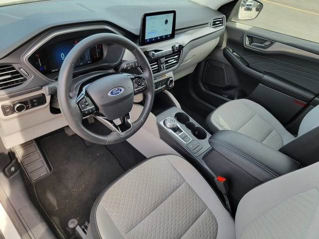 Certified 2023 Ford Escape Active AWD/4WD image 19