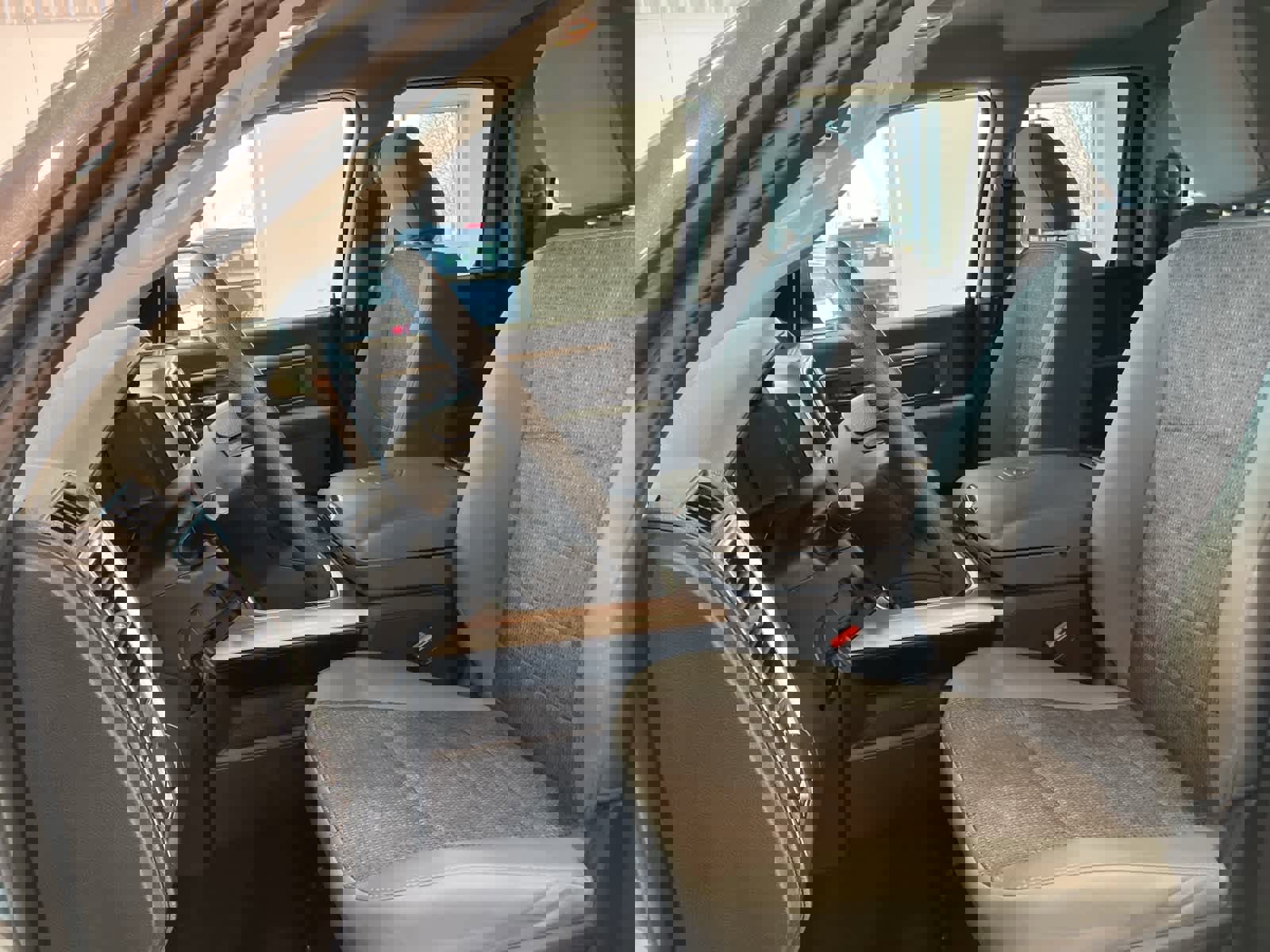 Used 2017 RAM 1500 Outdoorsman image 10