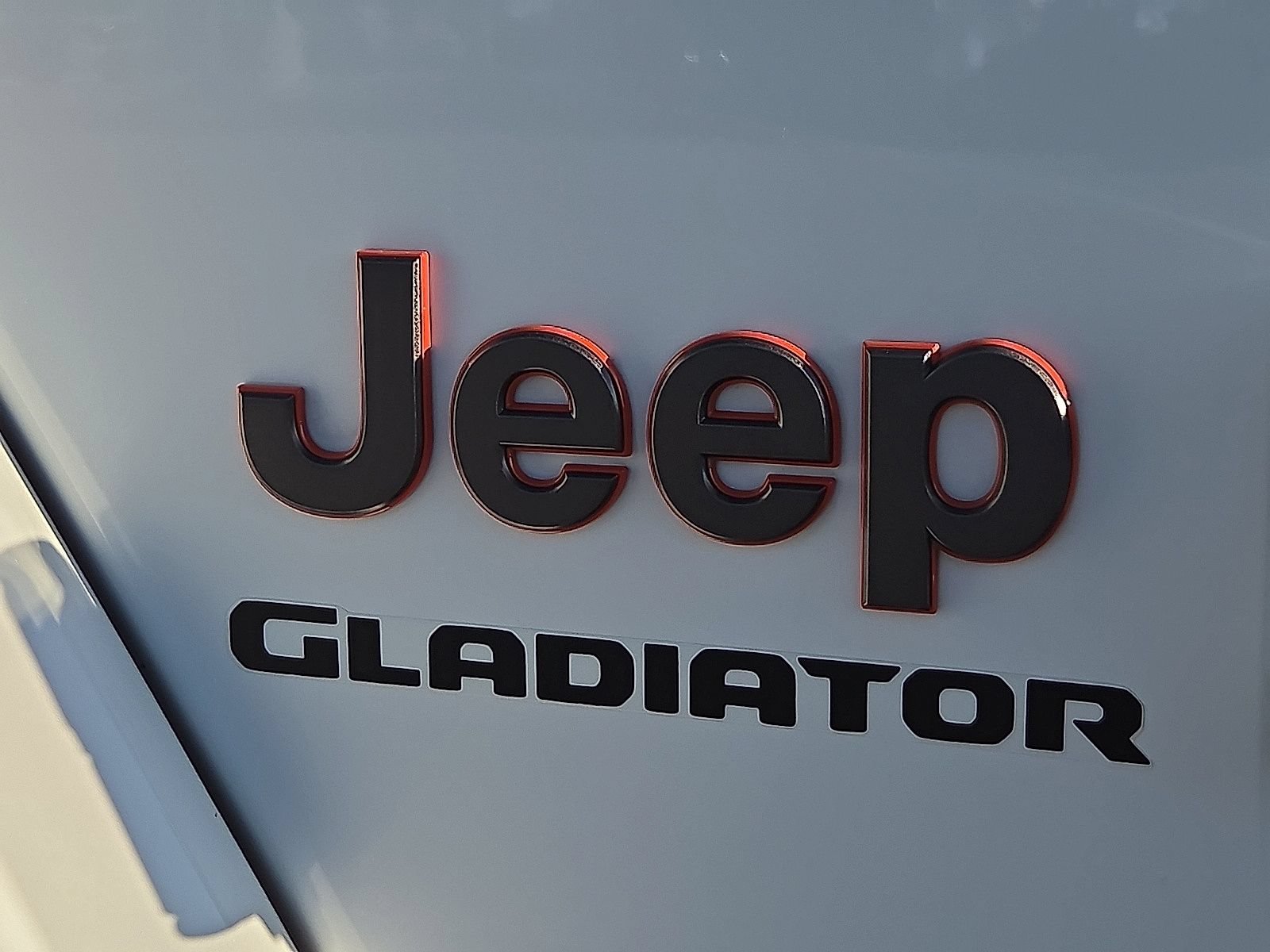 Used 2021 Jeep Gladiator Mojave AWD/4WD image 9