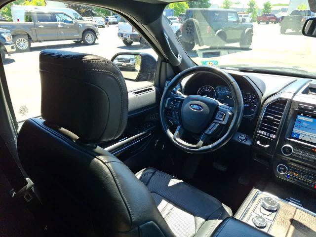 Certified 2018 Ford Expedition Limited w/ Equipment Group 302A AWD/4WD image 15