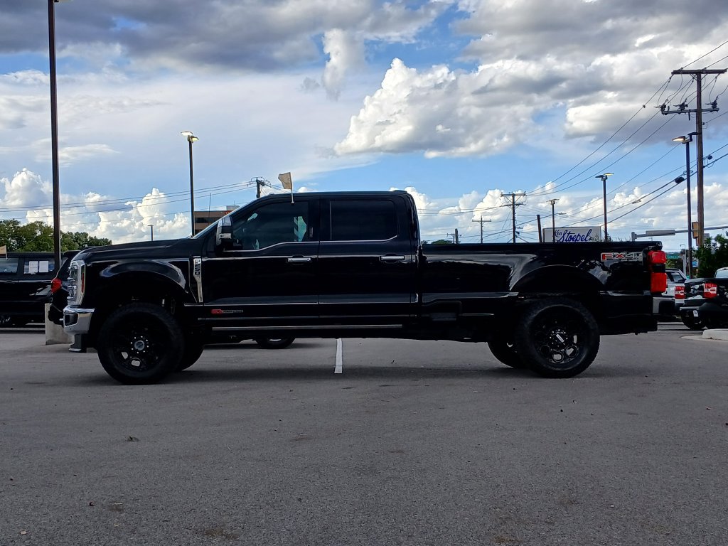 Certified 2024 Ford F250 Lariat w/ Lariat Ultimate Package AWD/4WD image 6