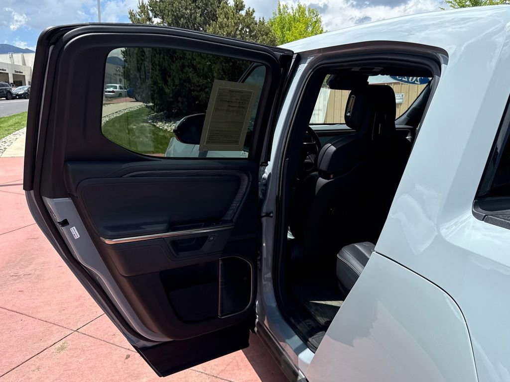 Used 2025 Rivian R1T Adventure AWD/4WD image 16