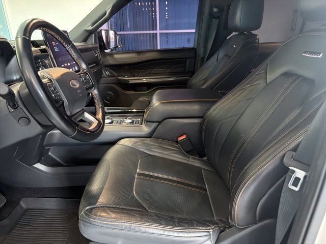 Certified 2022 Ford Expedition Max Platinum image 10