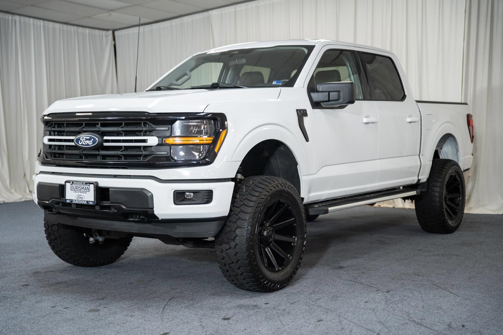 Certified 2025 Ford F150 XLT w/ Equipment Group 301A Standard AWD/4WD image 3