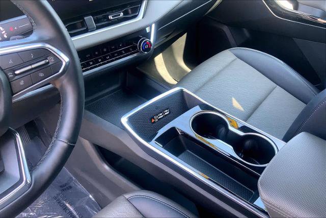Used 2025 Chevrolet Equinox LT w/ Convenience Package II AWD/4WD image 17