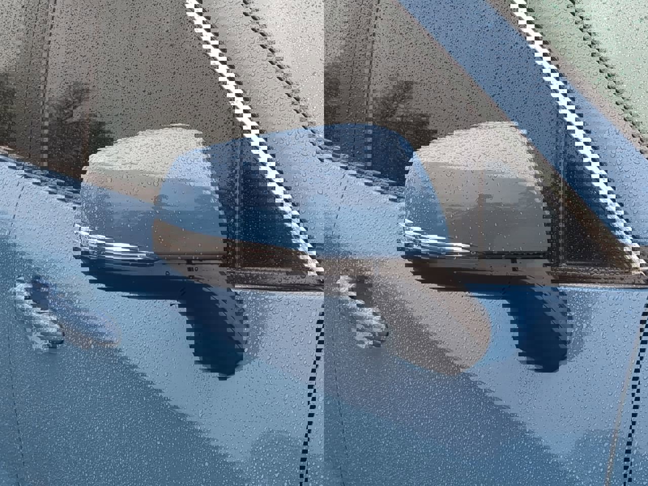 Used 2022 Toyota RAV4 SE w/ Convenience Package image 10