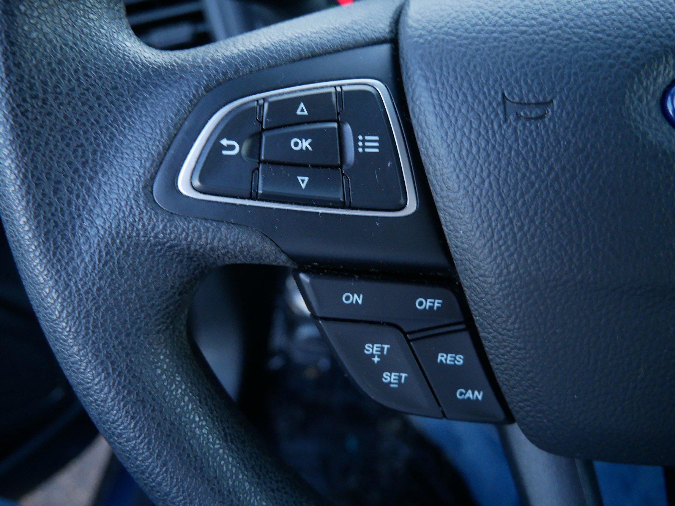 Certified 2021 Ford EcoSport SE w/ SE Convenience Package image 28