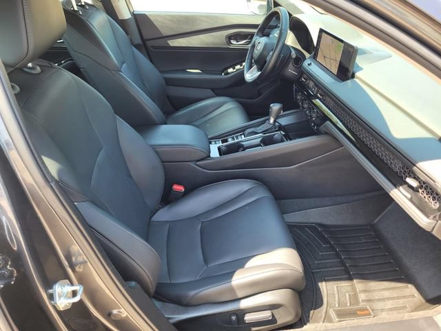 Used 2025 Honda Accord Touring image 11