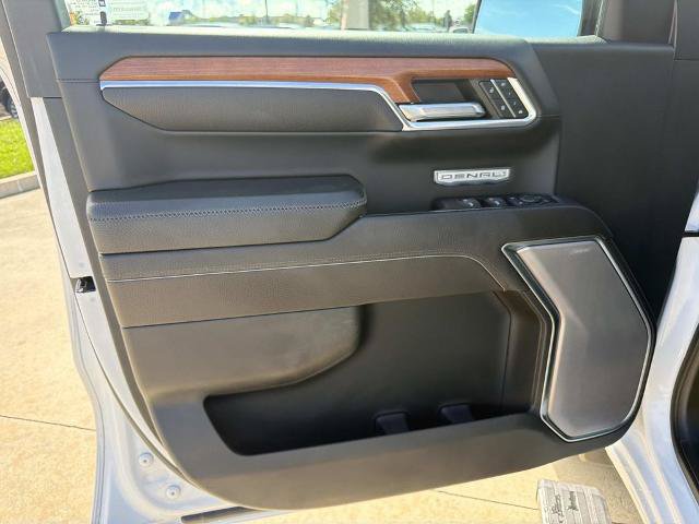 Used 2022 GMC Sierra 1500 Denali w/ Denali Reserve Package AWD/4WD image 23