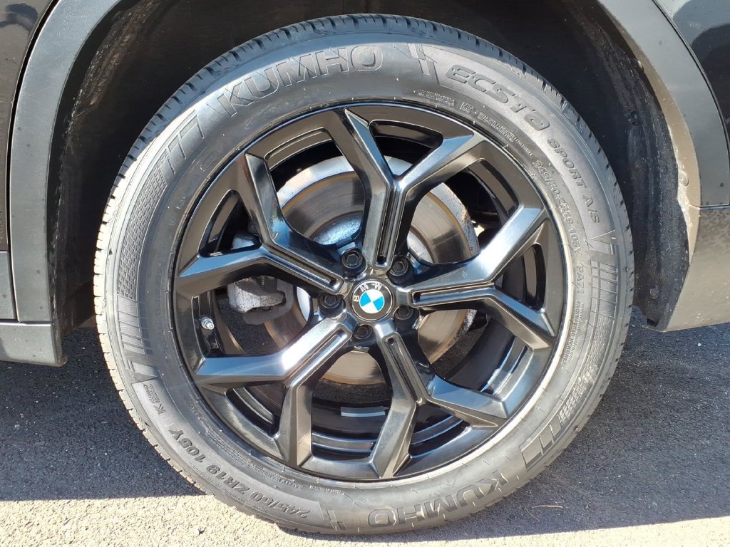 Used 2025 BMW X4 xDrive30i w/ Premium Package AWD/4WD image 25