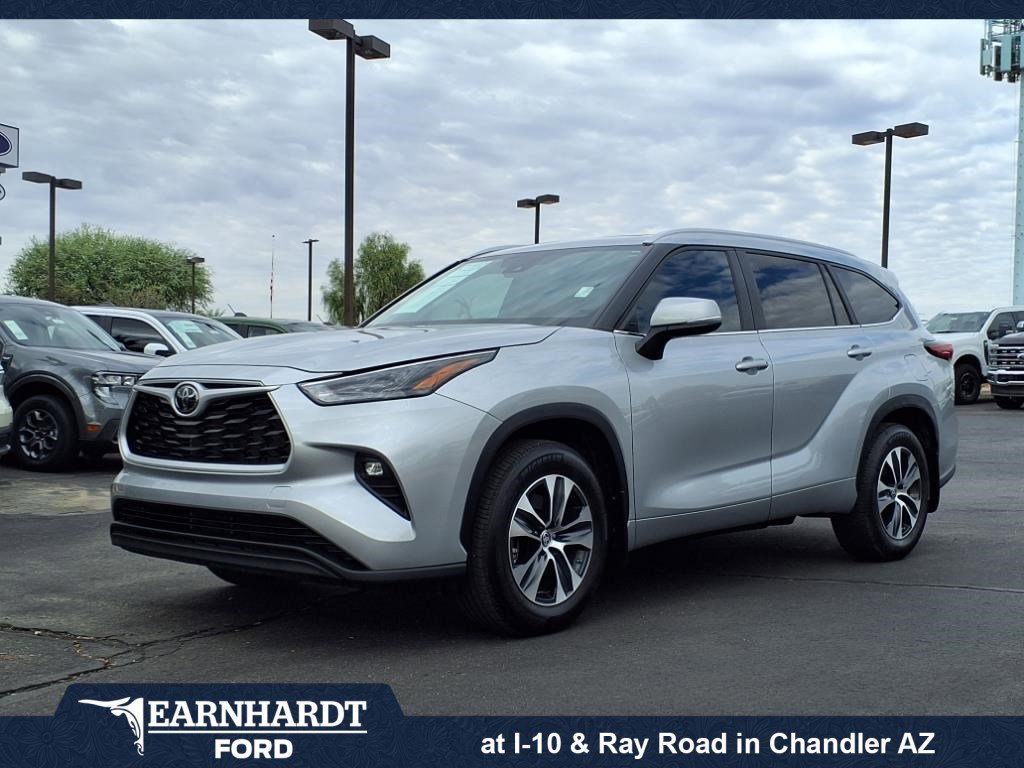 Used 2023 Toyota Highlander L