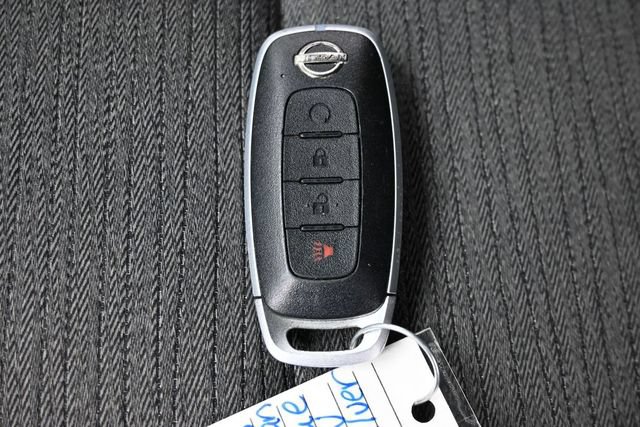 Used 2023 Nissan Rogue SV FWD image 25