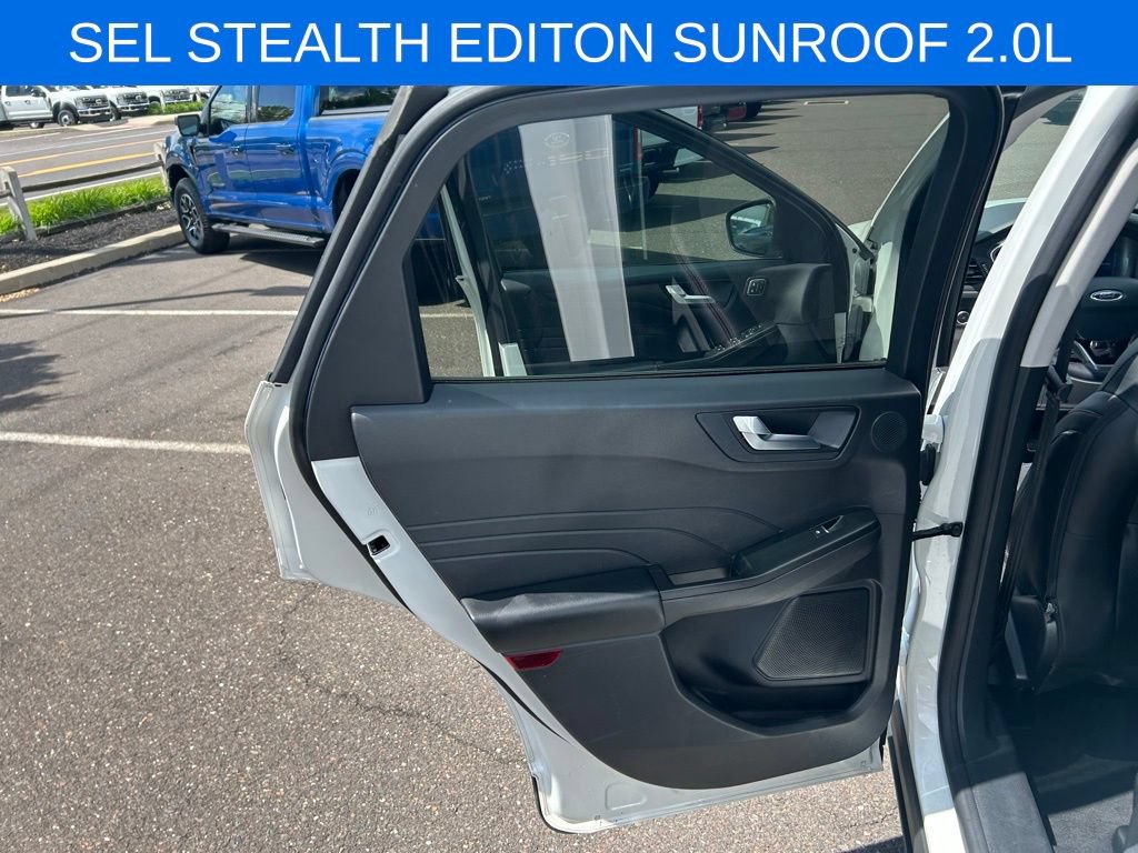 Certified 2022 Ford Escape SEL w/ SEL Stealth AWD Package image 14