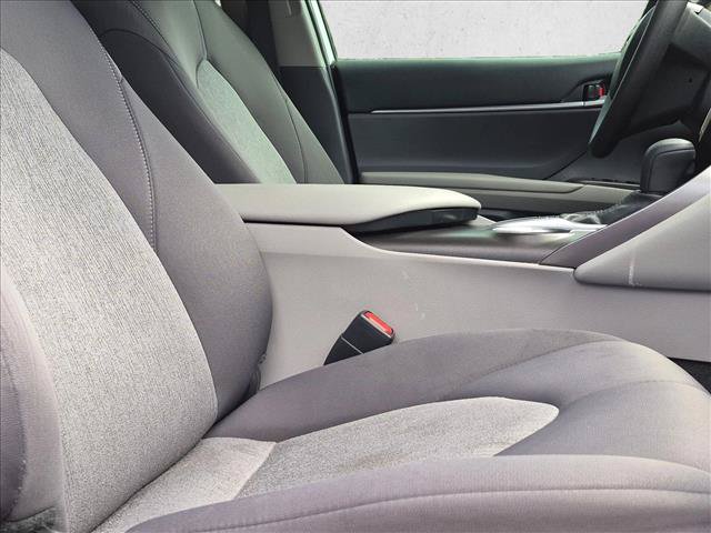 Used 2022 Toyota Camry LE FWD image 20