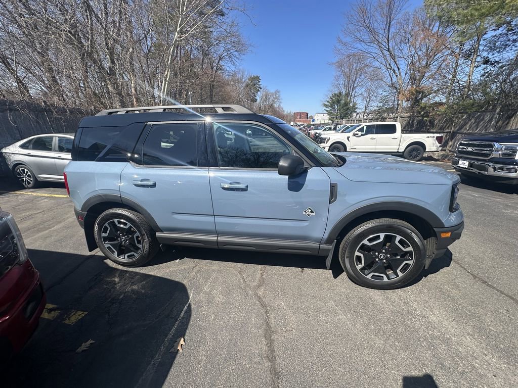 Certified 2024 Ford Bronco Sport Outer Banks w/ Tech Package AWD/4WD image 4