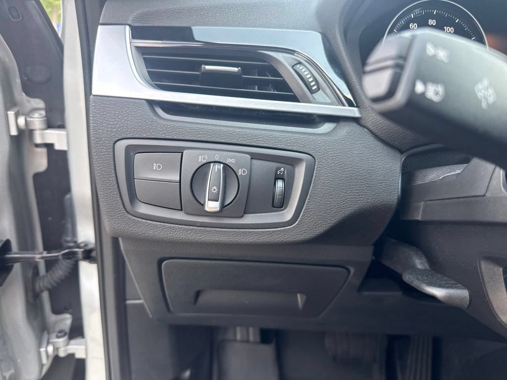 Used 2019 BMW X1 sDrive28i FWD image 19