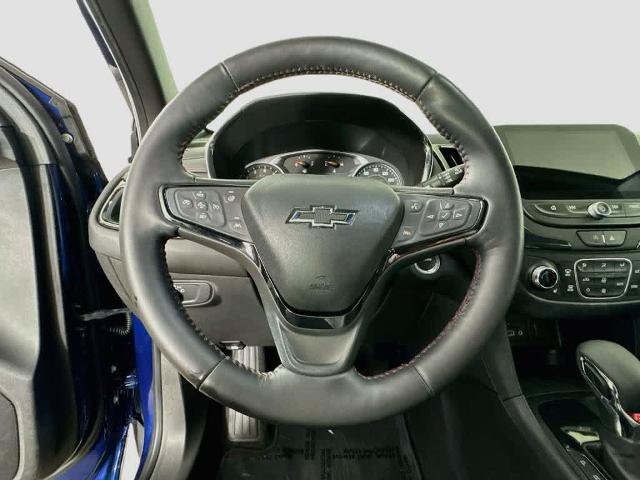 Used 2022 Chevrolet Equinox RS w/ RS Leather Package FWD image 16