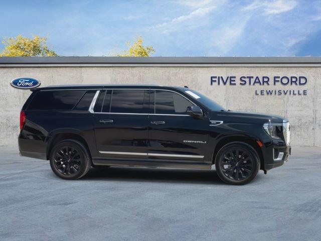 Used 2021 GMC Yukon XL Denali w/ Denali Premium Package RWD image 9
