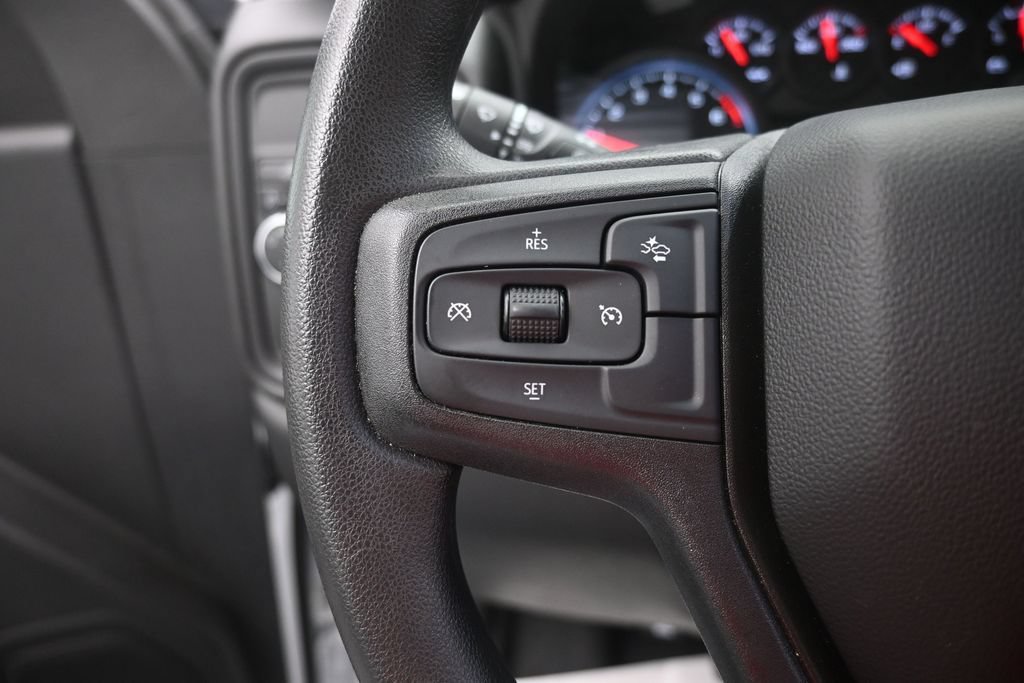Used 2024 Chevrolet Silverado 1500 Custom RWD image 3