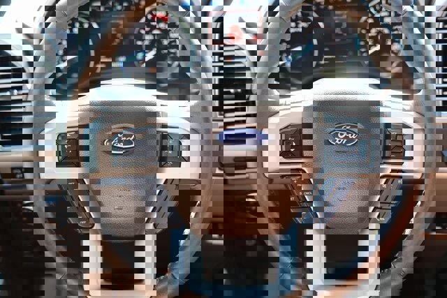 Certified 2019 Ford F150 King Ranch image 13