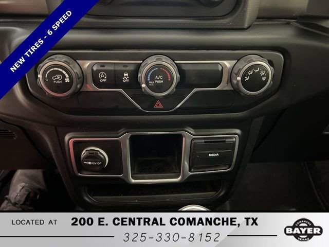 Used 2018 Jeep Wrangler Unlimited Sport image 16