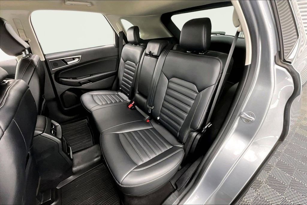 Certified 2022 Ford Edge SEL w/ Convenience Package image 26