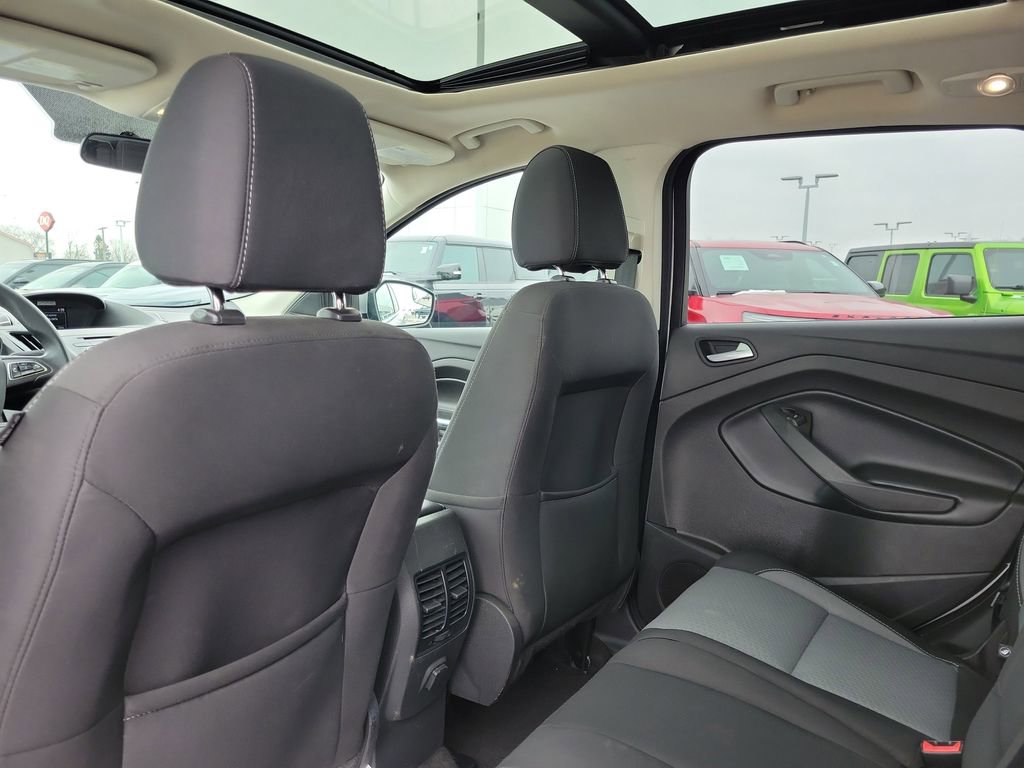 Certified 2017 Ford Escape SE image 15