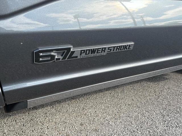 Certified 2023 Ford F250 Lariat w/ Lariat Ultimate Package image 7