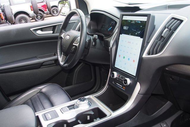 Certified 2023 Ford Edge SEL AWD/4WD image 10