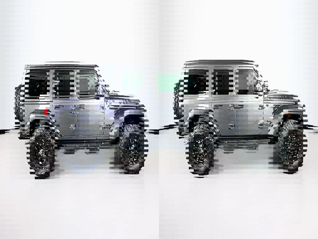 Used 2022 Jeep Wrangler Unlimited Sport image 6